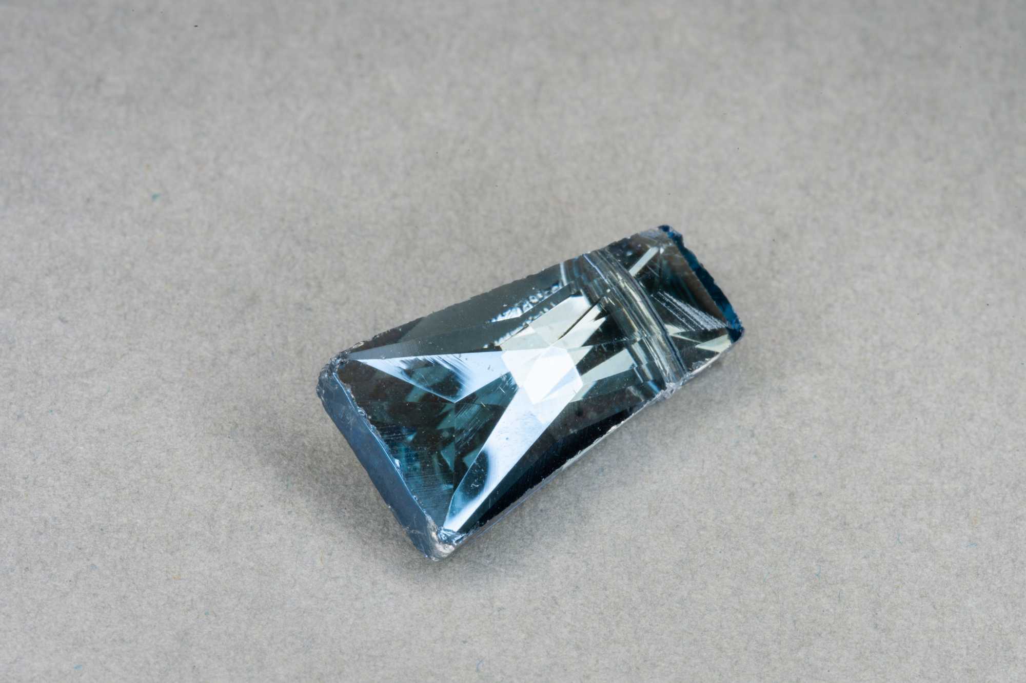 Midnight Trapezium Faceted Glass Bead 20x10x6mm