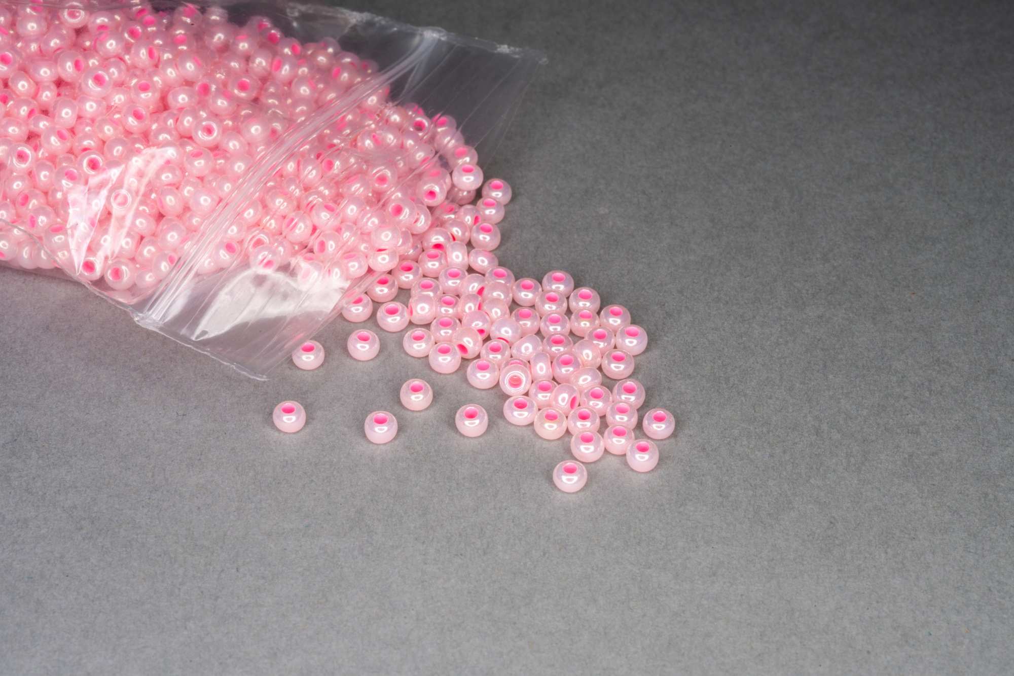 Pearl Pink Seed Rocaille Glass Beads, 30g