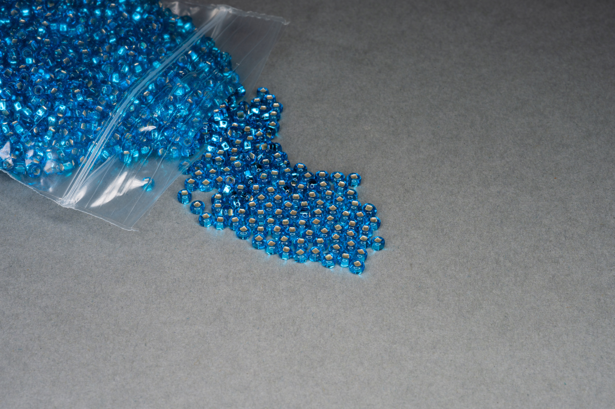 Silver Lined Turquoise Seed Rocaille Glass Beads, 30g