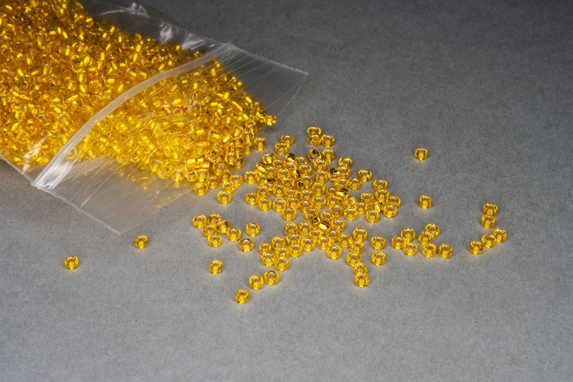 Silver Lined Yellow Seed Rocaille Glass Beads, 30g