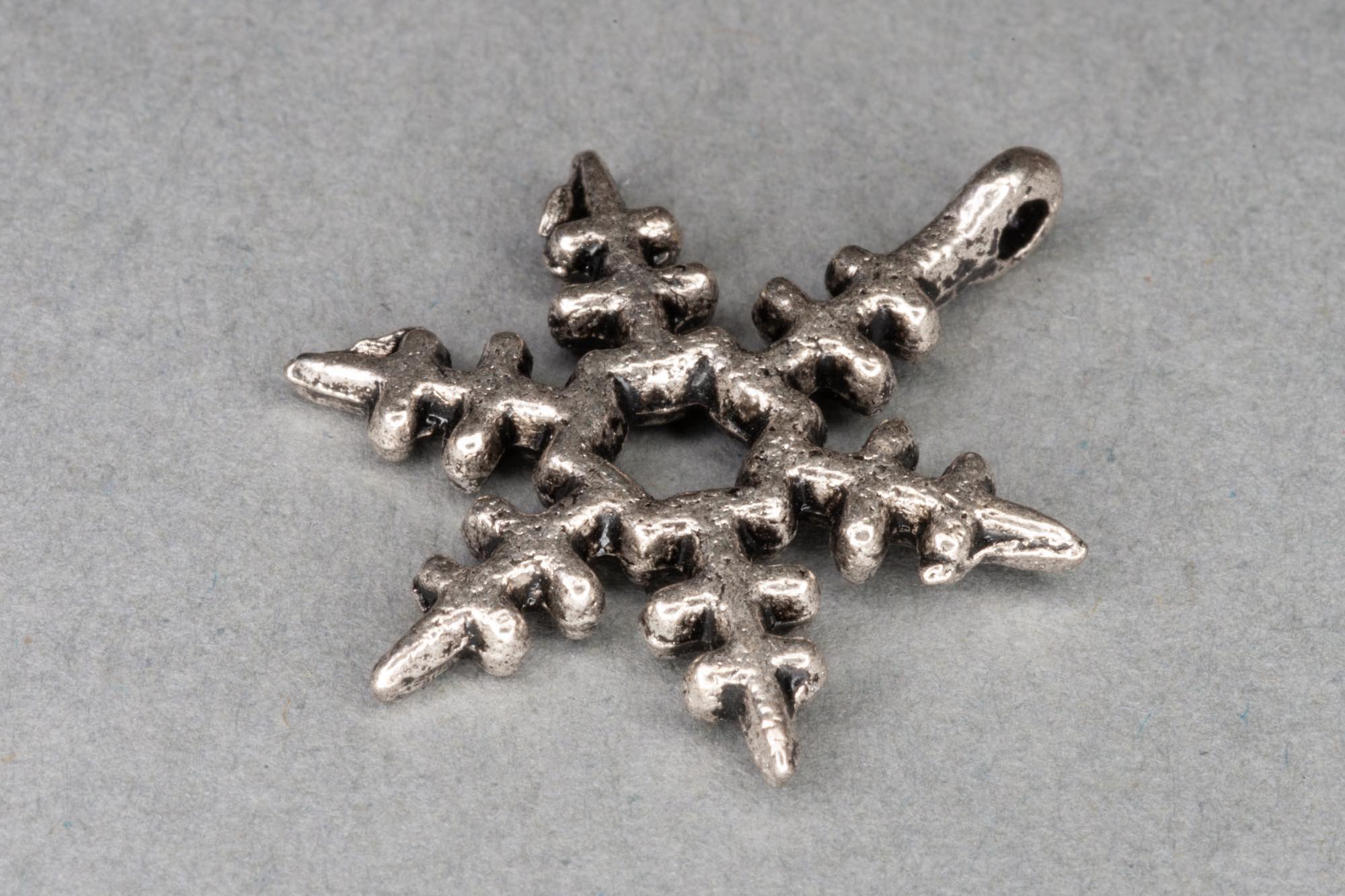 Antique Silver Snowflake Charm 23x18mm