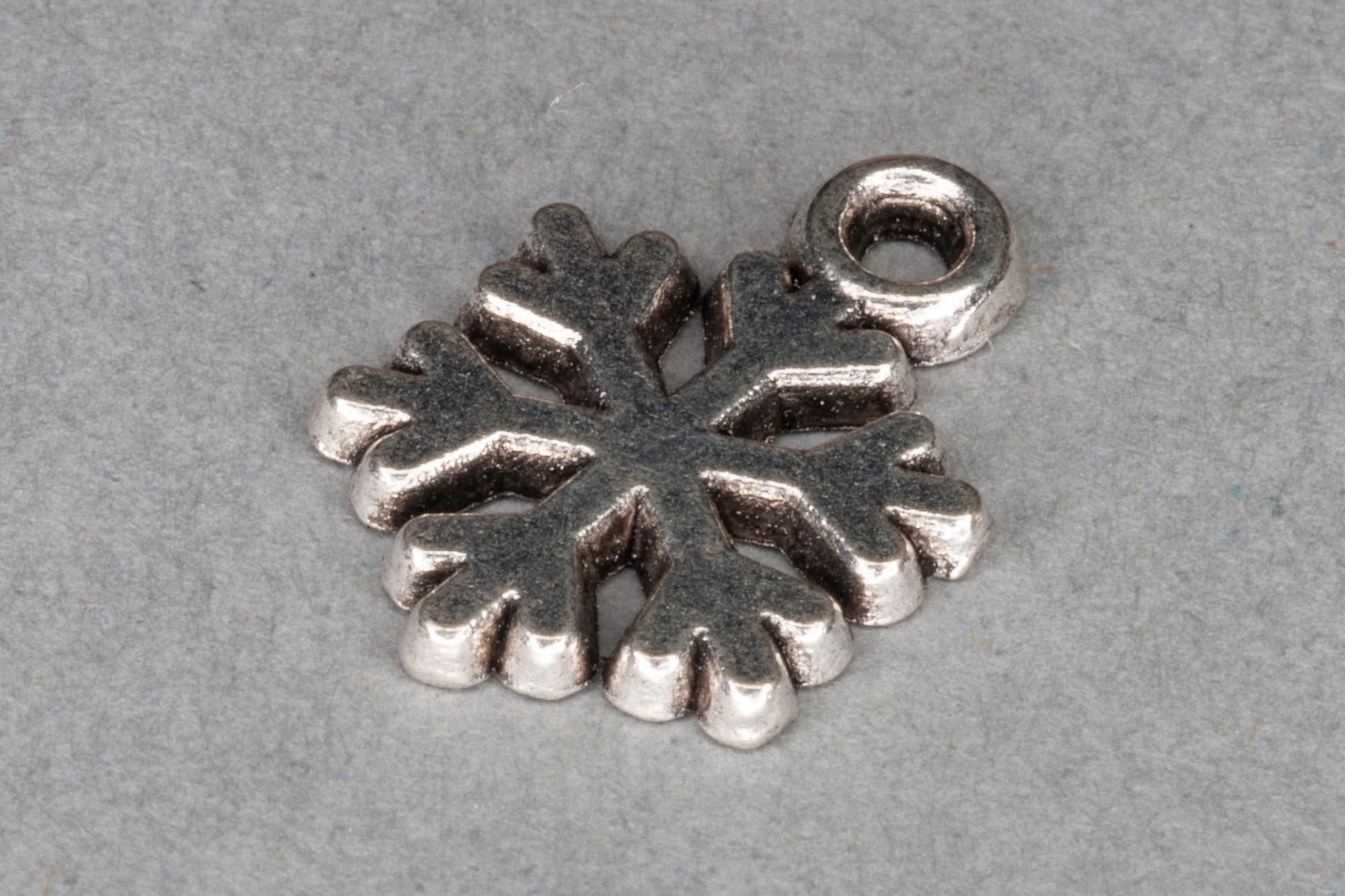 Small Silver Snowflake Charm 15x12mm