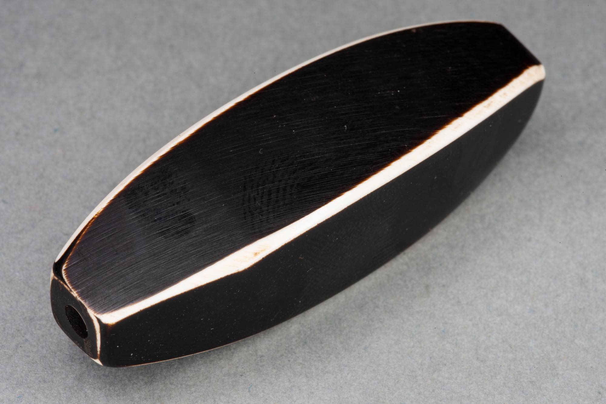 Black ‘Banana’ Resin Bead With Edge Detailing, 45x14mm, 2mm hole