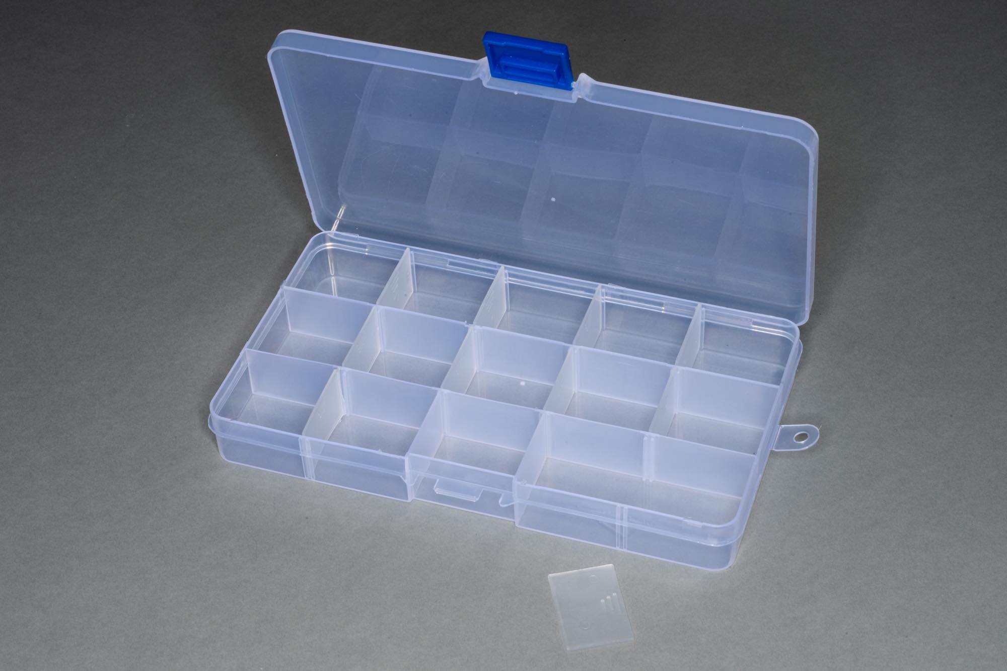 Small Organiser, 15 Sections, Removable Dividers 17x10x2.2cm